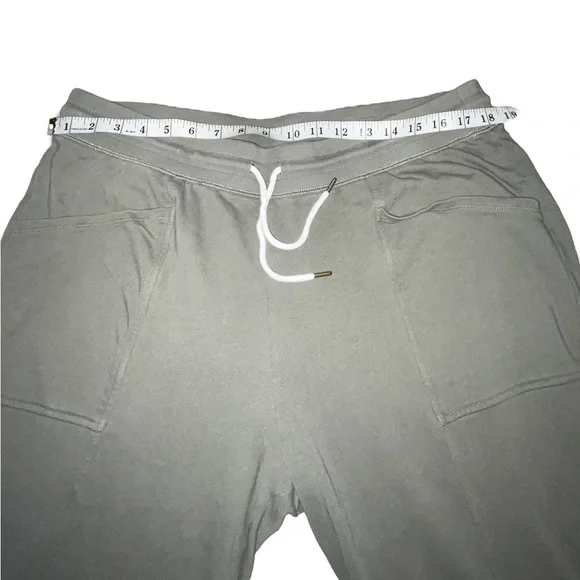 Old Navy Olive Green Draw String Utility Jogger Size Large - Picture 2 of 11